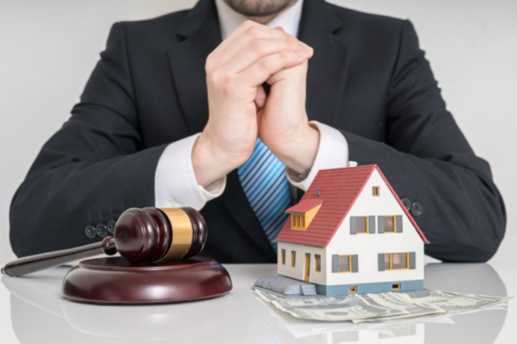 How to Buy a House Foreclosure at Auction